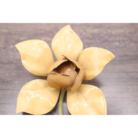 Vintage Enamel Yellow Flower Brooch Pin With Green Stem Large Petals 1970s 3x3" - Picture 2 of 9